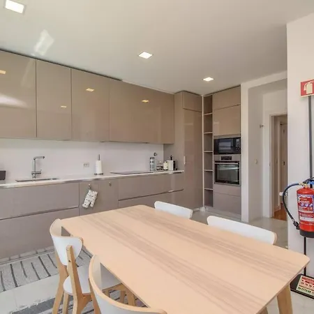Apartamento Stylish Seaview With Swimming Pool *