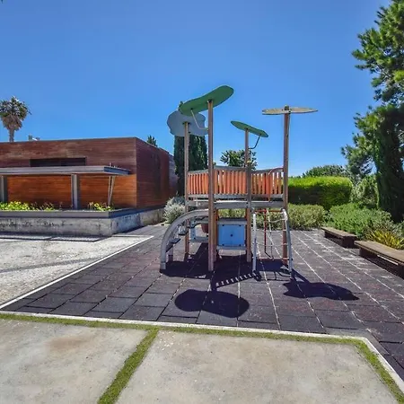 Stylish Seaview With Swimming Pool Apartamento