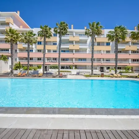 Apartamento Stylish Seaview With Swimming Pool