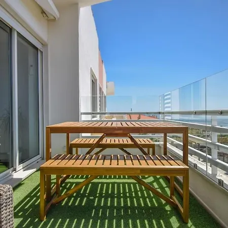 Stylish Seaview With Swimming Pool