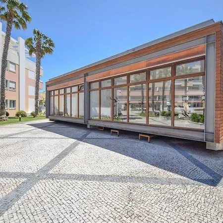 Stylish Seaview With Swimming Pool Διαμέρισμα